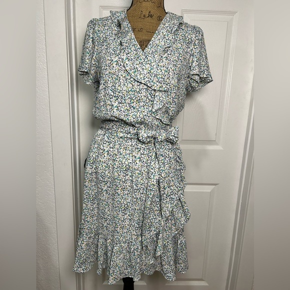 LC Lauren Conrad Floral Print Dress - Picture 2 of 8